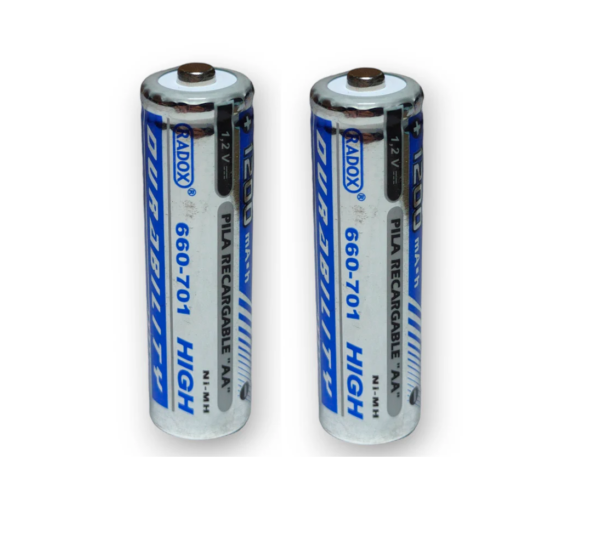 Par de pilas recargables AA NiMH 1300mAh