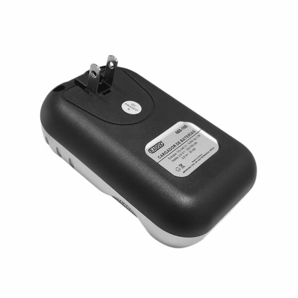 Cargador de pilas AA AAA 9V con 2 pilas AA 2500mAh + 2 AAA 1200mAh