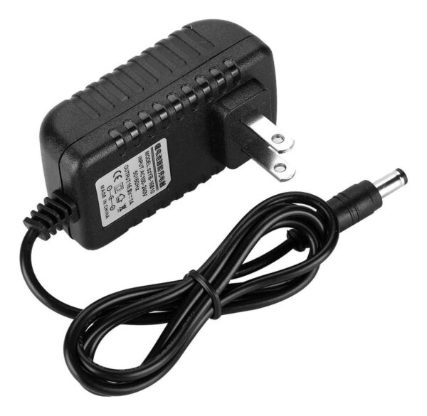 Eliminador Adaptador Universal Regulable de 3v a 12v de 1.2A