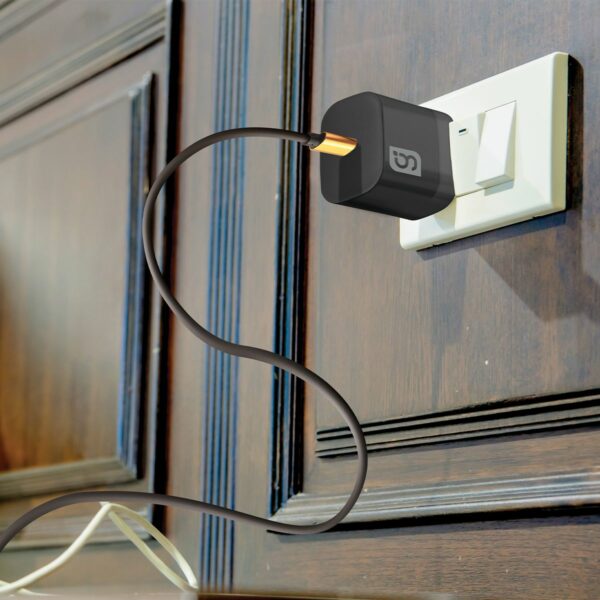 Cargador tipo C Carga Ultrarapida 3.1A de 20w Negro
