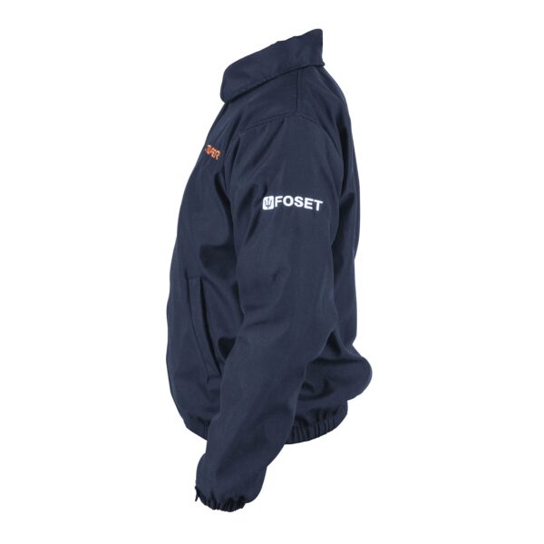 Chamarra con logo, talla 42