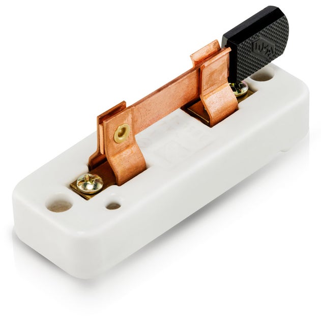 Interruptor de navaja 1 polo 1 tiro iusa 25A